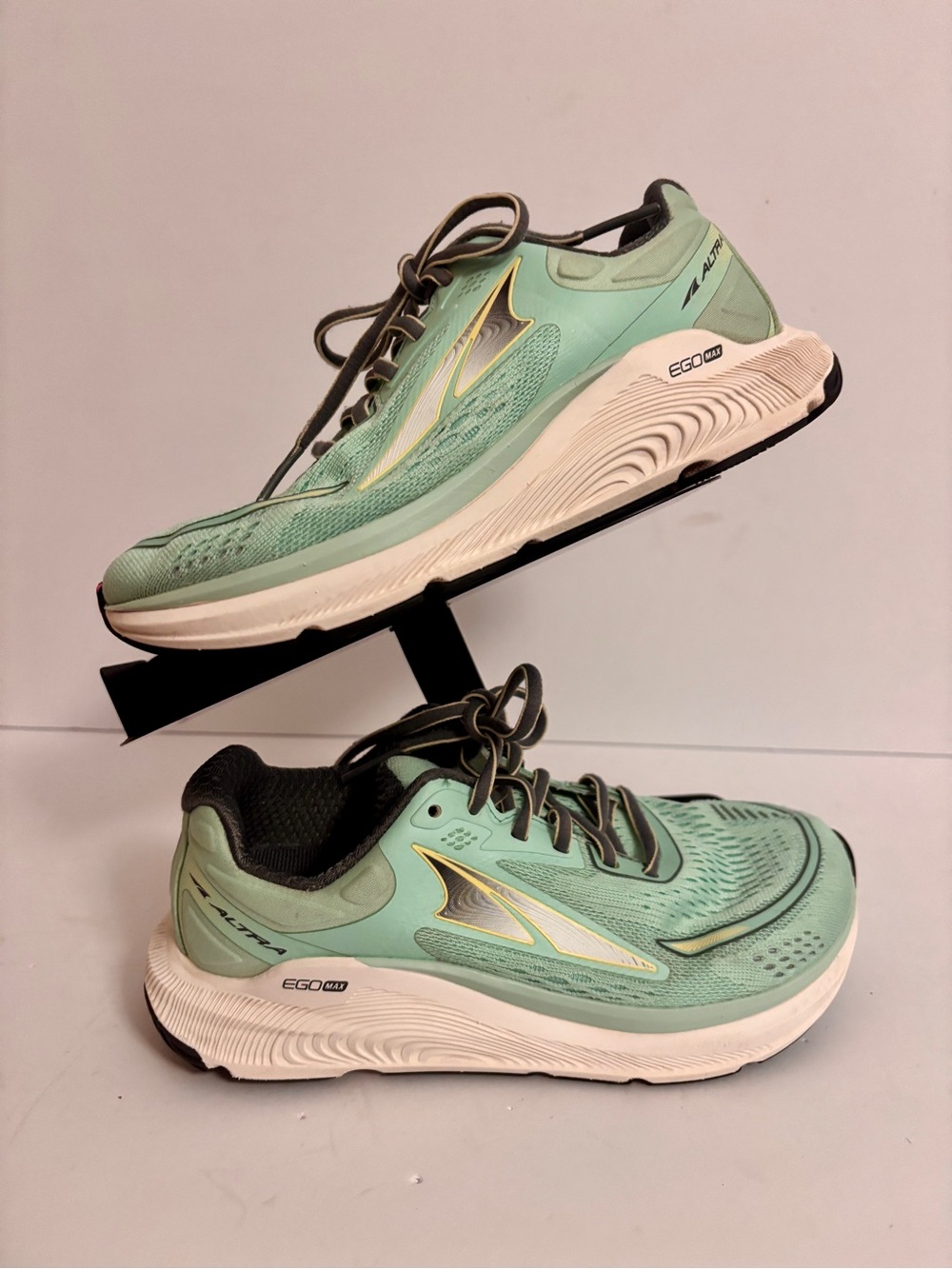 Altra Women's Mint Green and White Running Shoes